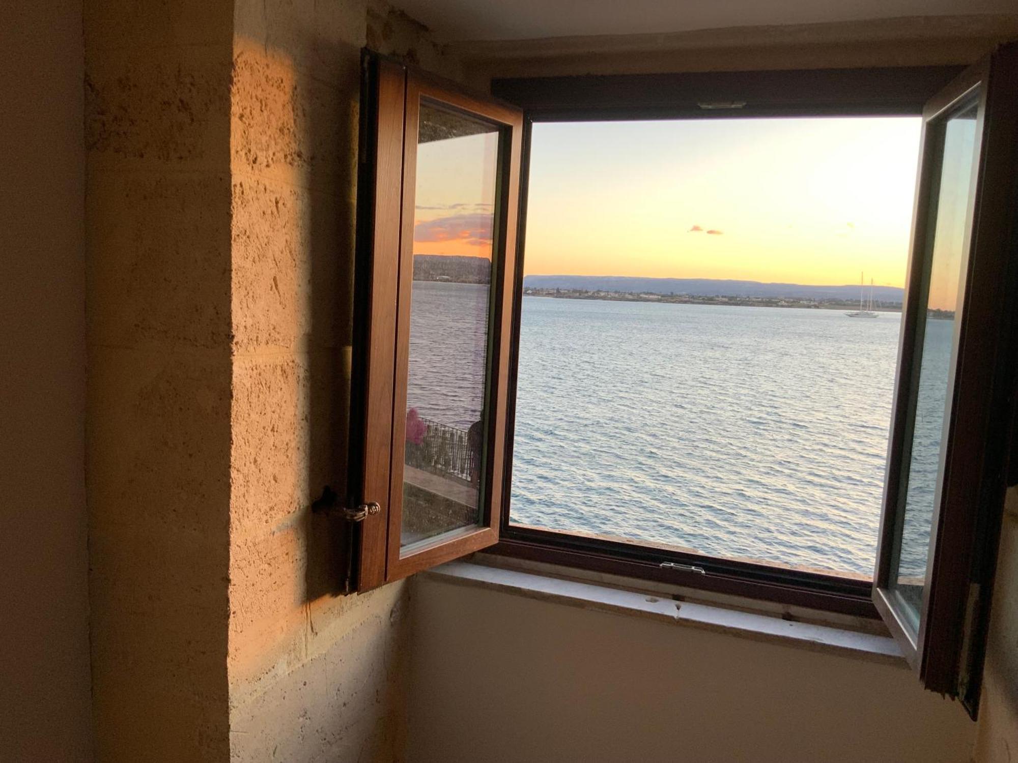L'Alba E Il Tramonto Vista Mare Apartment Syracuse Exterior photo